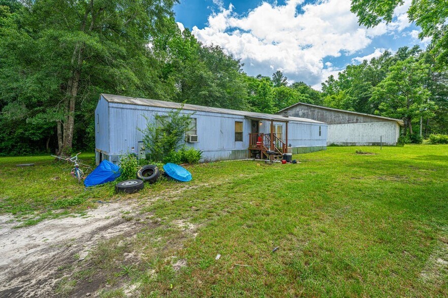 More Photos Of 1267 Trojan Rd, Cross Convenience Store For Sale