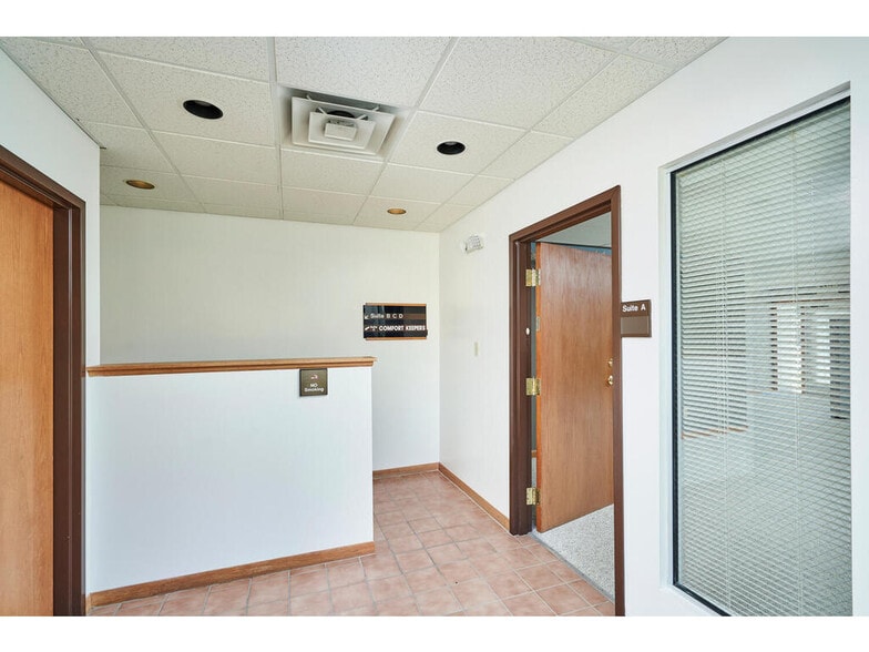 More Photos Of 727 Graham Rd, Cuyahoga Falls Medical For Sale