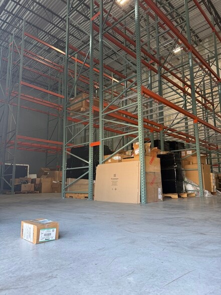 More Photos Of 2510 51st Ave E, Palmetto Warehouse For Lease