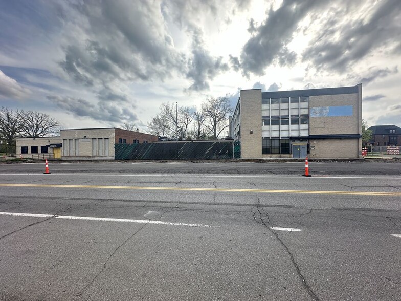 More Photos Of 12305 Dexter Ave, Detroit Schools For Sale