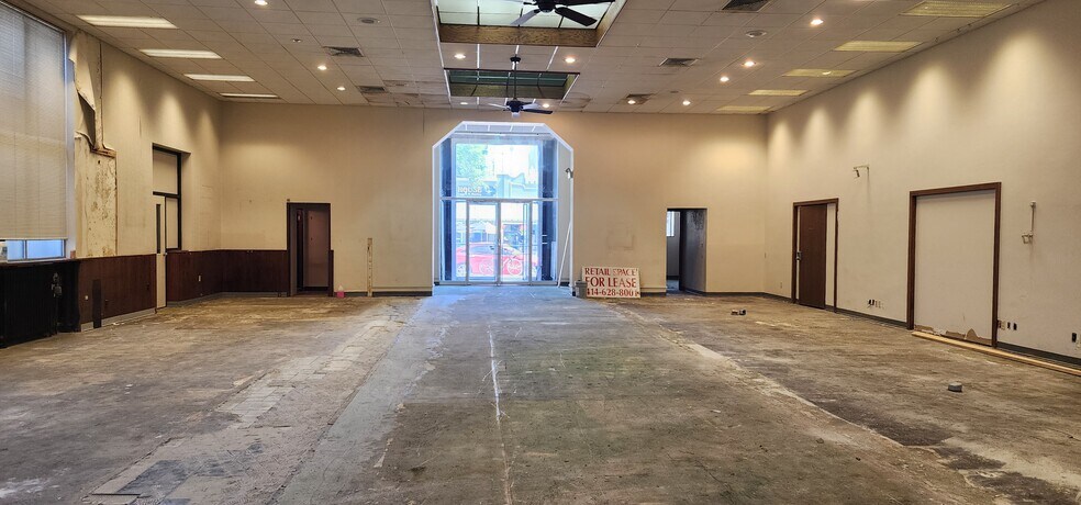 More Photos Of 4001-4015 N Oakland Ave, Milwaukee Apartments For Lease
