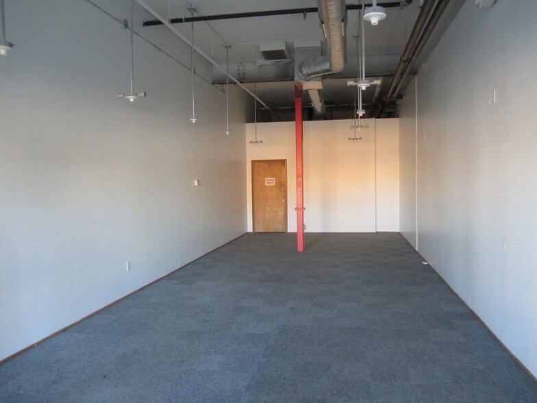 More Photos Of 6511 Ware Rd, Lino Lakes Storefront For Lease