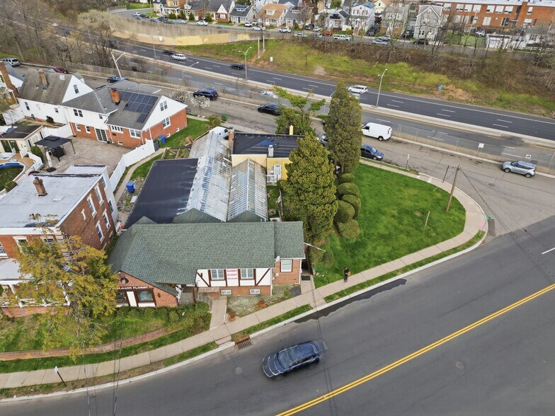 Primary Photo Of 630 Florida Grove Rd, Perth Amboy Apartments For Sale