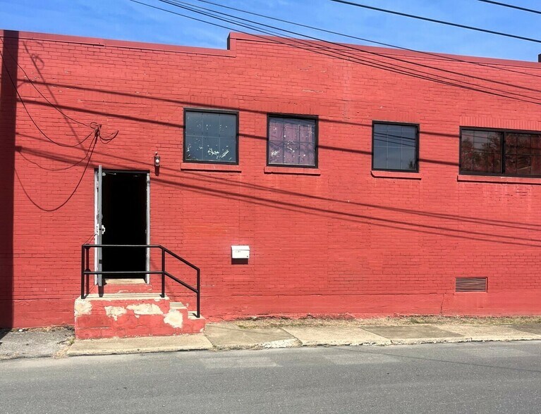 More Photos Of 204 1st st, Stroudsburg Industrial For Lease