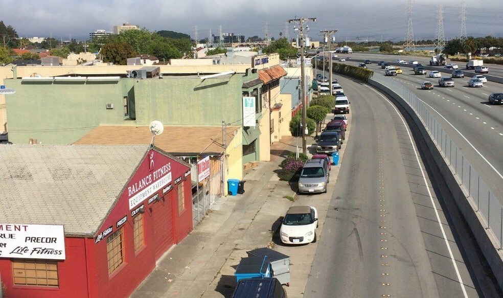 More Photos Of 905 N Amphlett Blvd, San Mateo Warehouse For Lease