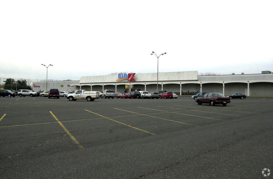 More Photos Of 108 Monmouth Rd, West Long Branch Freestanding For Lease