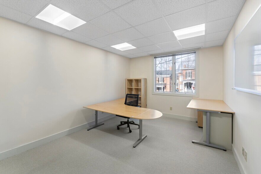 More Photos Of 202-258 E High St, Charlottesville Office For Sale
