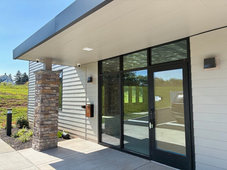 More Photos Of 803 W Main St, Collegeville Medical For Lease