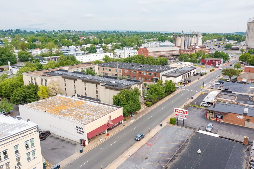 More Photos Of 227 N Main St, Harrisonburg General Retail For Sale