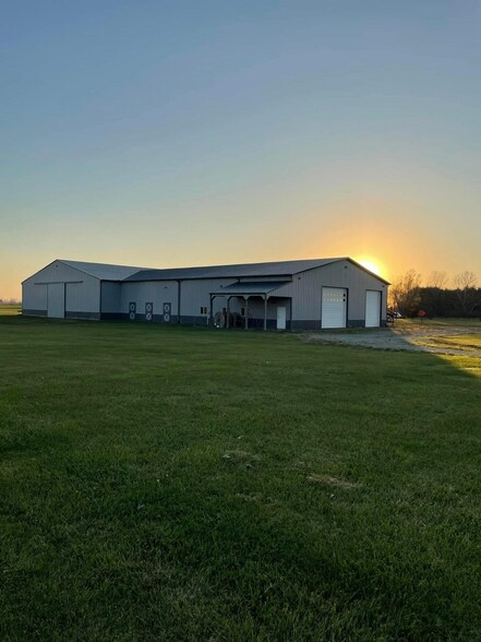 More Photos Of 7361 Zane Trail Rd, Circleville Horse Stables For Sale