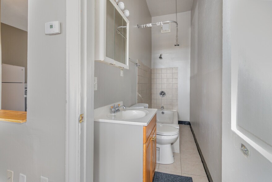 More Photos Of 17-19 E Court St, Cincinnati Apartments For Lease