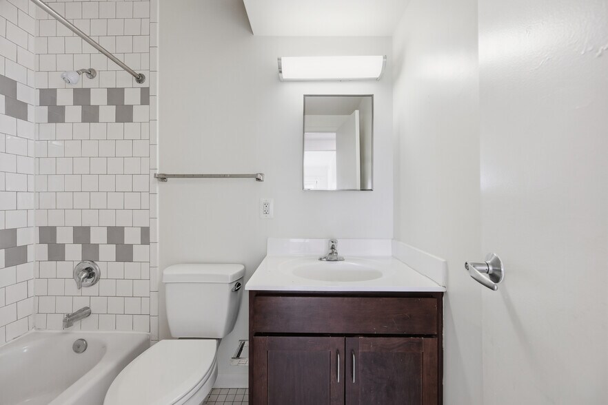 More Photos Of 5010 Southern Ave SE, Washington Apartments For Sale