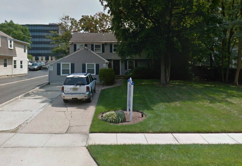 More Photos Of 103 E Gate Dr, Cherry Hill Medical For Lease