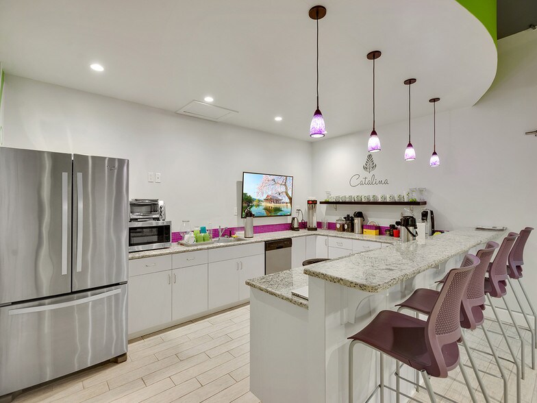 More Photos Of 124 Marriott Dr, Tallahassee Office For Lease