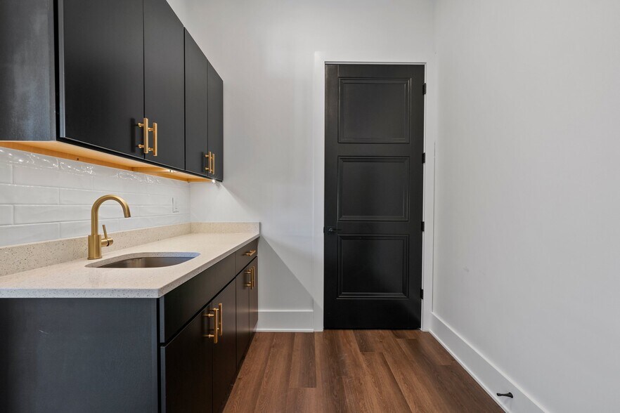 More Photos Of 1815 Destiny Ln, Bowling Green Office Residential For Lease