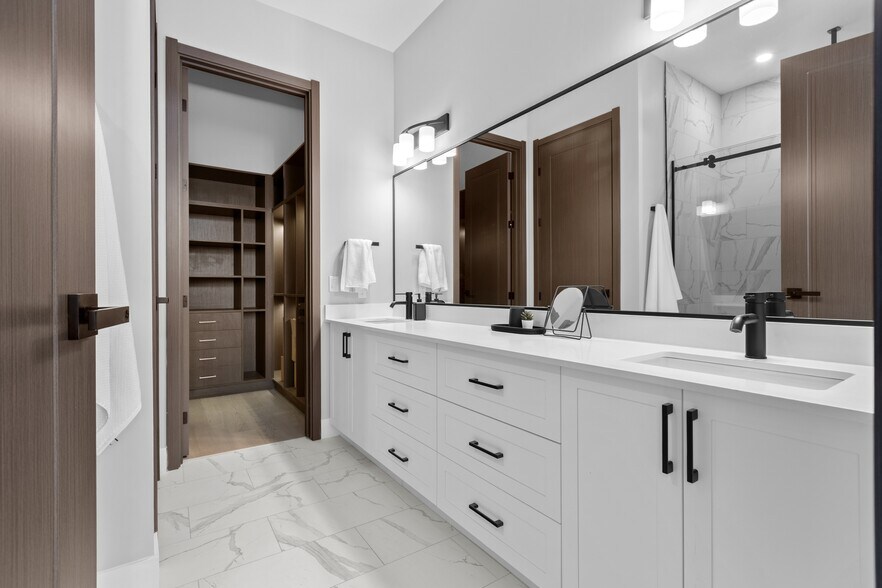 More Photos Of 180 Kanata Av, Ottawa Apartments For Lease