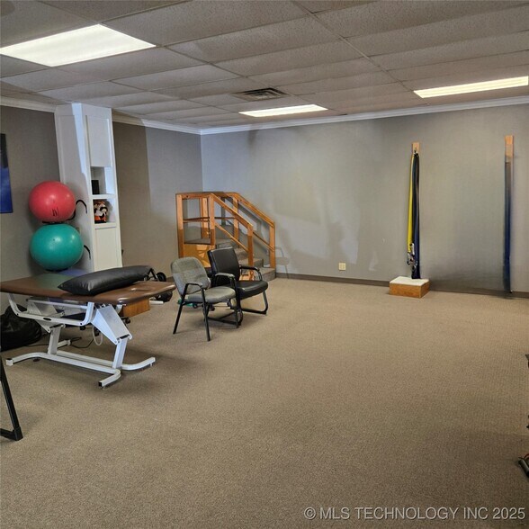 More Photos Of 523 E 6th St, Okmulgee Storefront Retail Office For Sale