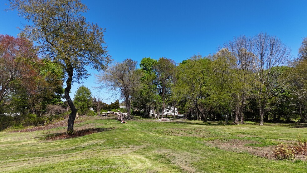 More Photos Of 213 Boston Post Rd, Waterford Land For Sale