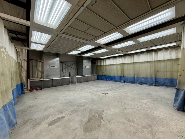 More Photos Of 60 County Road 9501 N, Brookland Warehouse For Lease