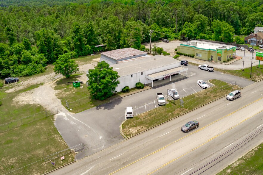 More Photos Of 4431 Augusta Rd, Lexington Light Distribution For Sale