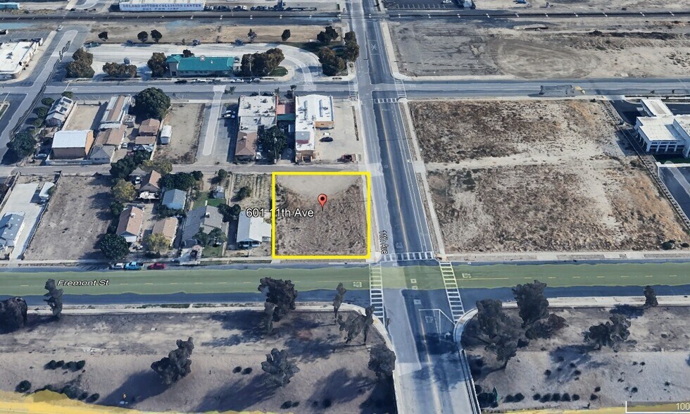 More Photos Of 601 11th Ave, Delano Land For Sale