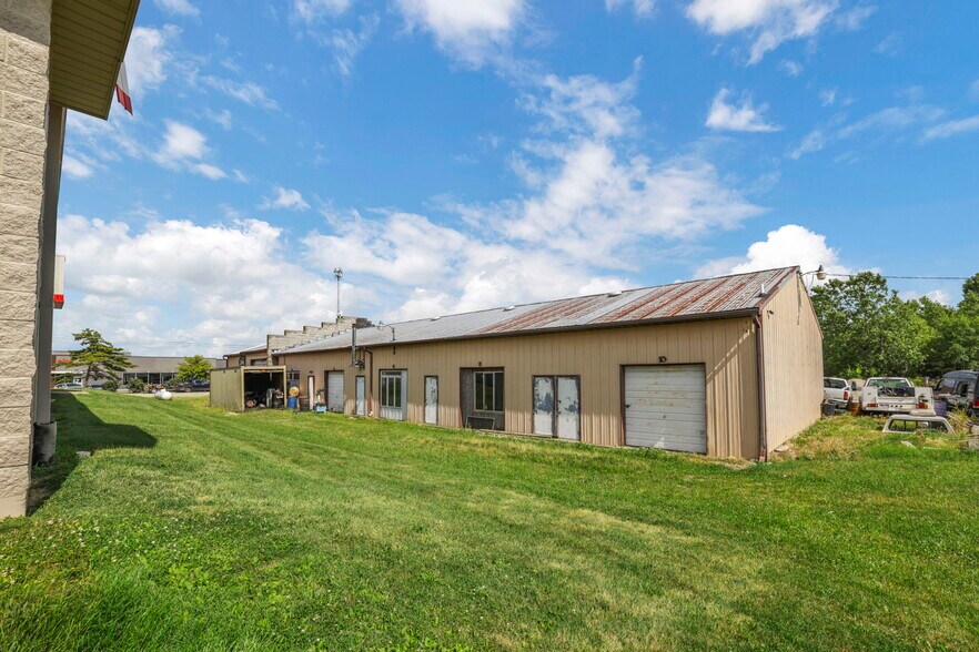 More Photos Of 1005 Delaware Ave, Marysville Industrial For Sale