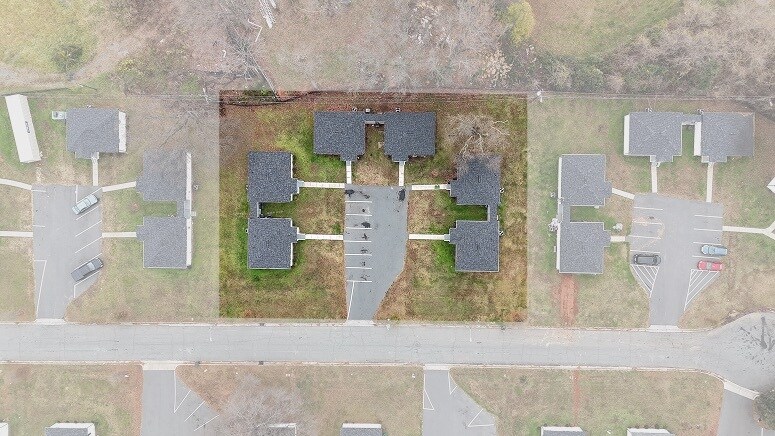 Primary Photo Of 2213 Alma Ct, Charlotte Apartments For Sale