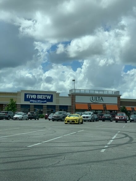 More Photos Of 103 S Frontage Rd, Meridian Unknown For Lease