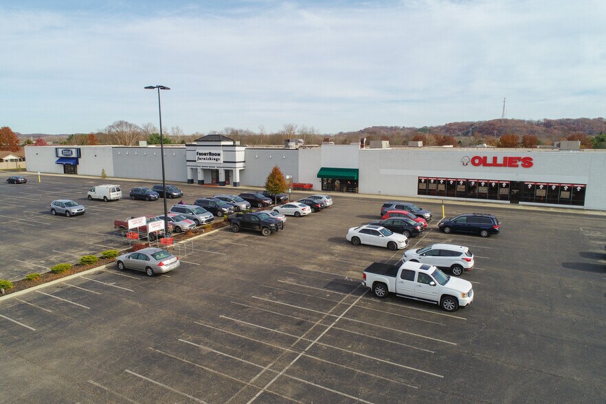 More Photos Of 1660-1680 N 21st St, Newark General Retail For Lease