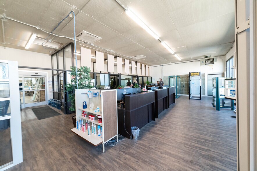 More Photos Of 710 12th St, Greeley Warehouse For Lease