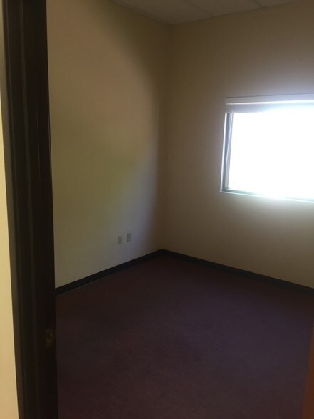 More Photos Of 8678 W Spring Mountain Rd, Las Vegas Medical For Sale