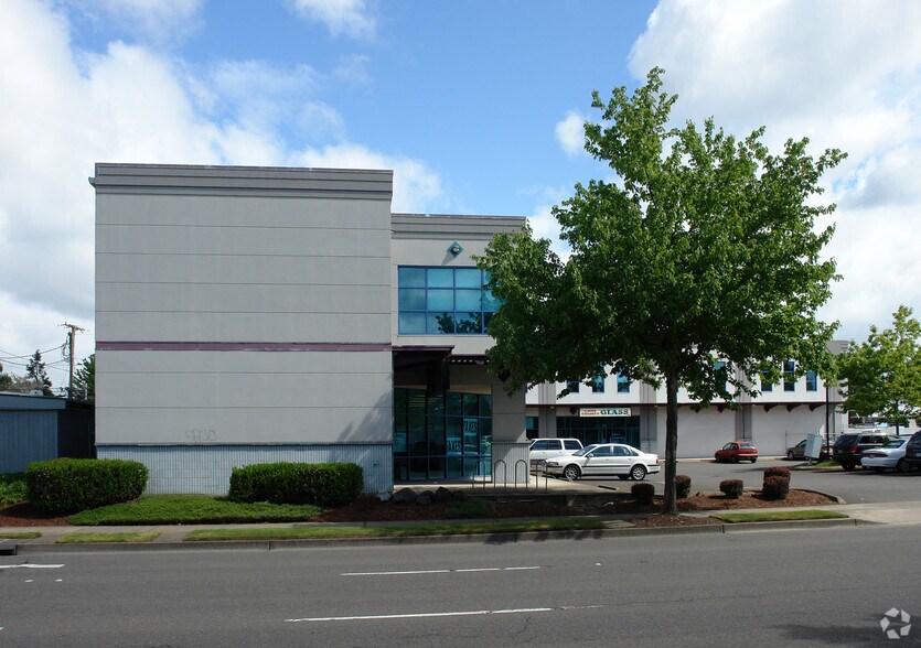 More Photos Of 1369 W 6th Ave, Eugene Storefront Retail Office For Lease