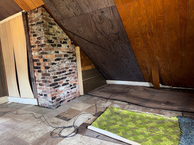 More Photos Of 2815 Wicklow St, Savannah Office For Sale