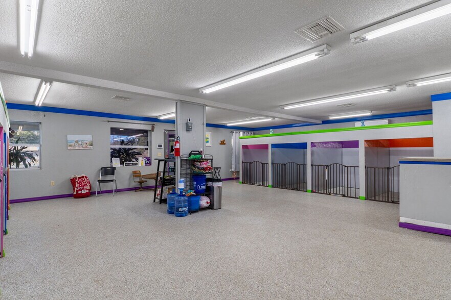 More Photos Of 3287 S Florida Ave, Inverness Office For Sale