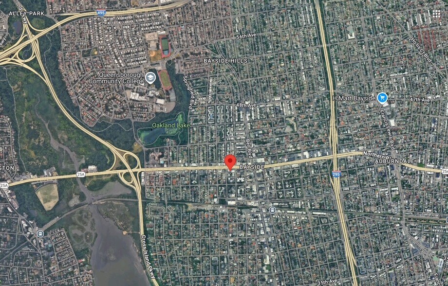 More Photos Of 215-15 Northern Blvd, Bayside Storefront Retail Office For Lease