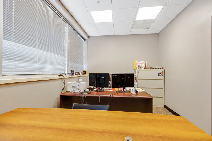 More Photos Of 60 Bryant Woods S, Amherst Medical For Sale