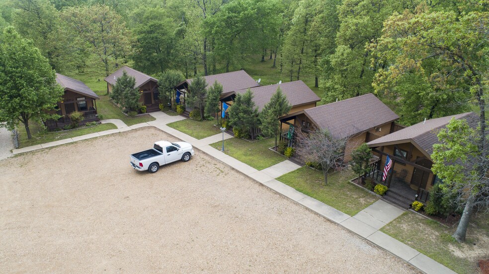 More Photos Of 446724 E 390 Rd, Langley Hotel For Sale