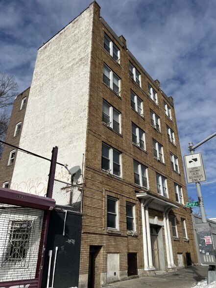 Primary Photo Of 625 S Broadway, Yonkers Apartments For Sale