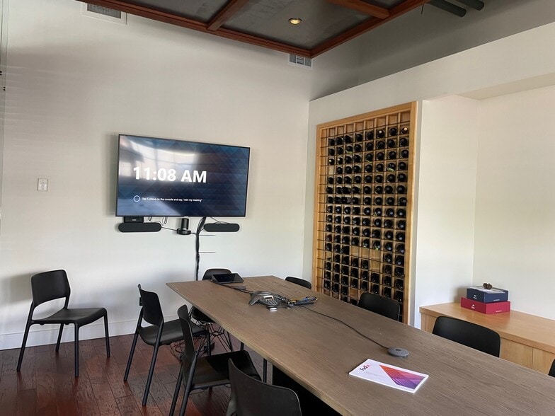 More Photos Of 807 St Helena Hwy, Saint Helena Office For Lease