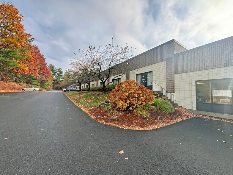 More Photos Of 2 Townsend West, Nashua Light Distribution For Lease