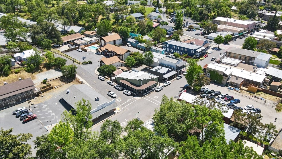 More Photos Of 18723 Main St, Jamestown General Retail For Sale