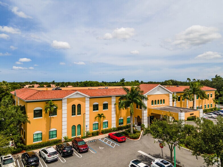 More Photos Of 15300 S Jog Rd, Delray Beach Medical For Lease