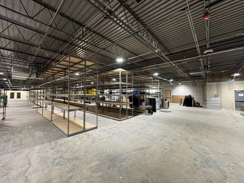 More Photos Of 2498 W 2nd Ave, Denver Warehouse For Lease