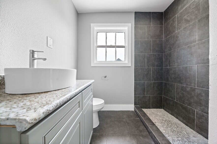 More Photos Of 2115 Broadway St, Galveston Apartments For Sale