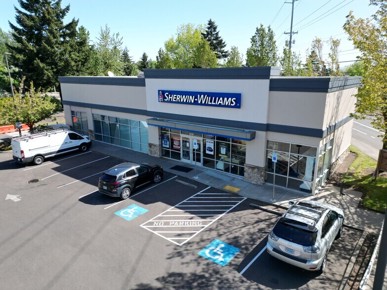 More Photos Of 10075 SW Barbur Blvd, Portland Supermarket For Sale