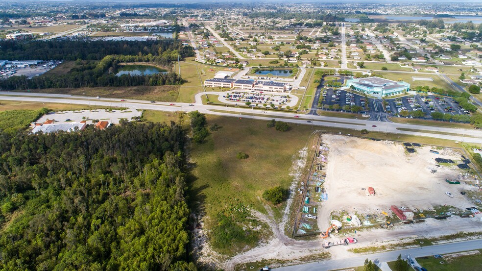 More Photos Of 255 Santa Barbara Blvd, Cape Coral Land For Sale