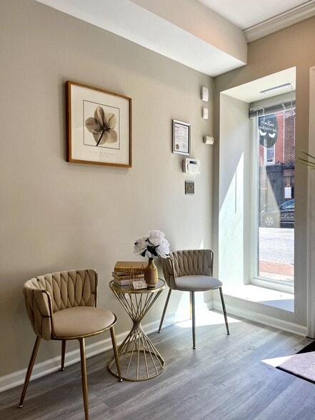 More Photos Of 1124 S Charles St, Baltimore Storefront Retail Residential For Lease