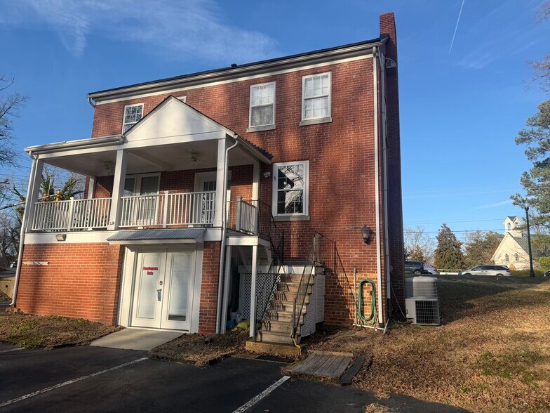 More Photos Of 3453 W Hundred Rd, Chester Office For Sale