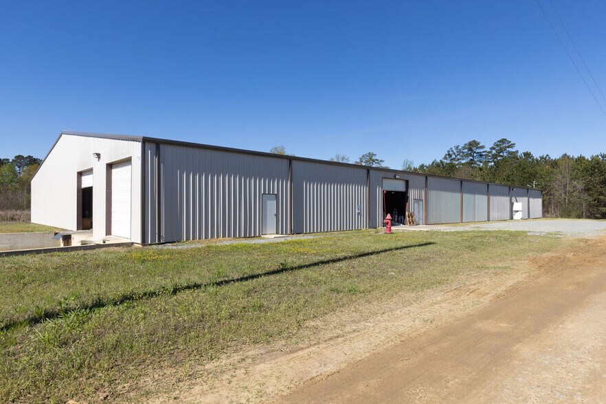 More Photos Of 368 Nike Rd, Jeffersonville Distribution For Lease