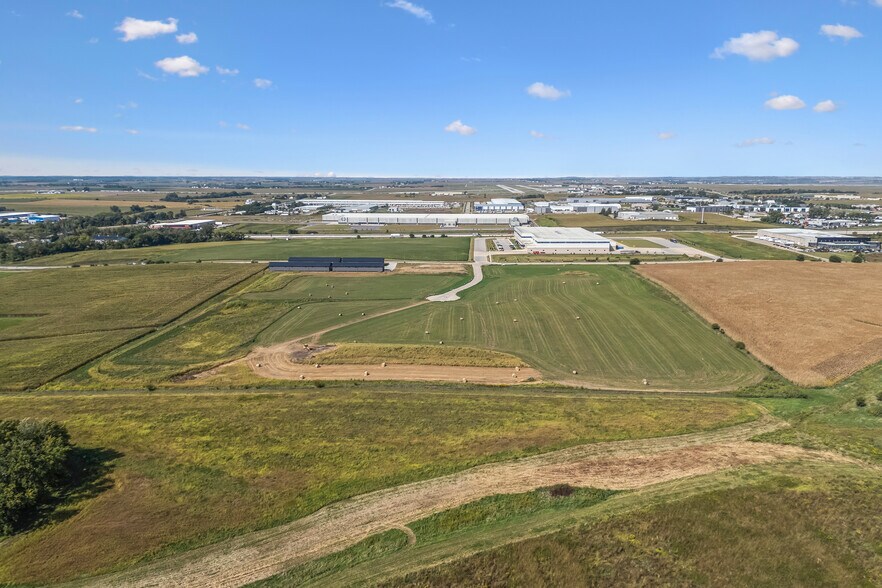 More Photos Of Outlot A Ackerman Dr, Cedar Rapids Land For Sale